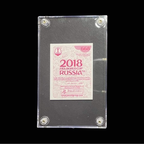 2018 PELE Legends World Cup Panini Stickers #668 Foil Pink Back BRASIL - Picture 8 of 8